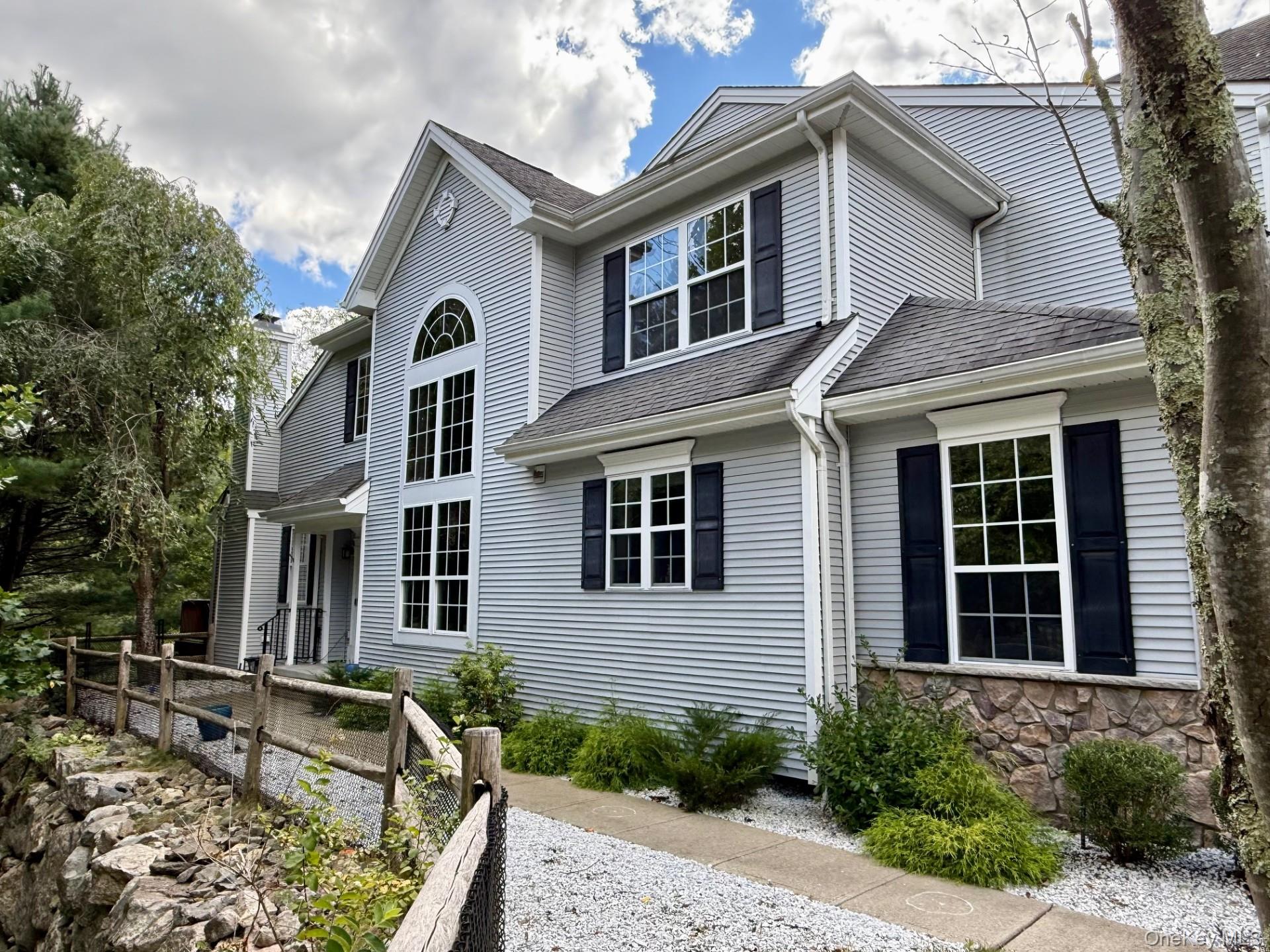 276 Woodlands Drive, Tuxedo Park, NY 10987