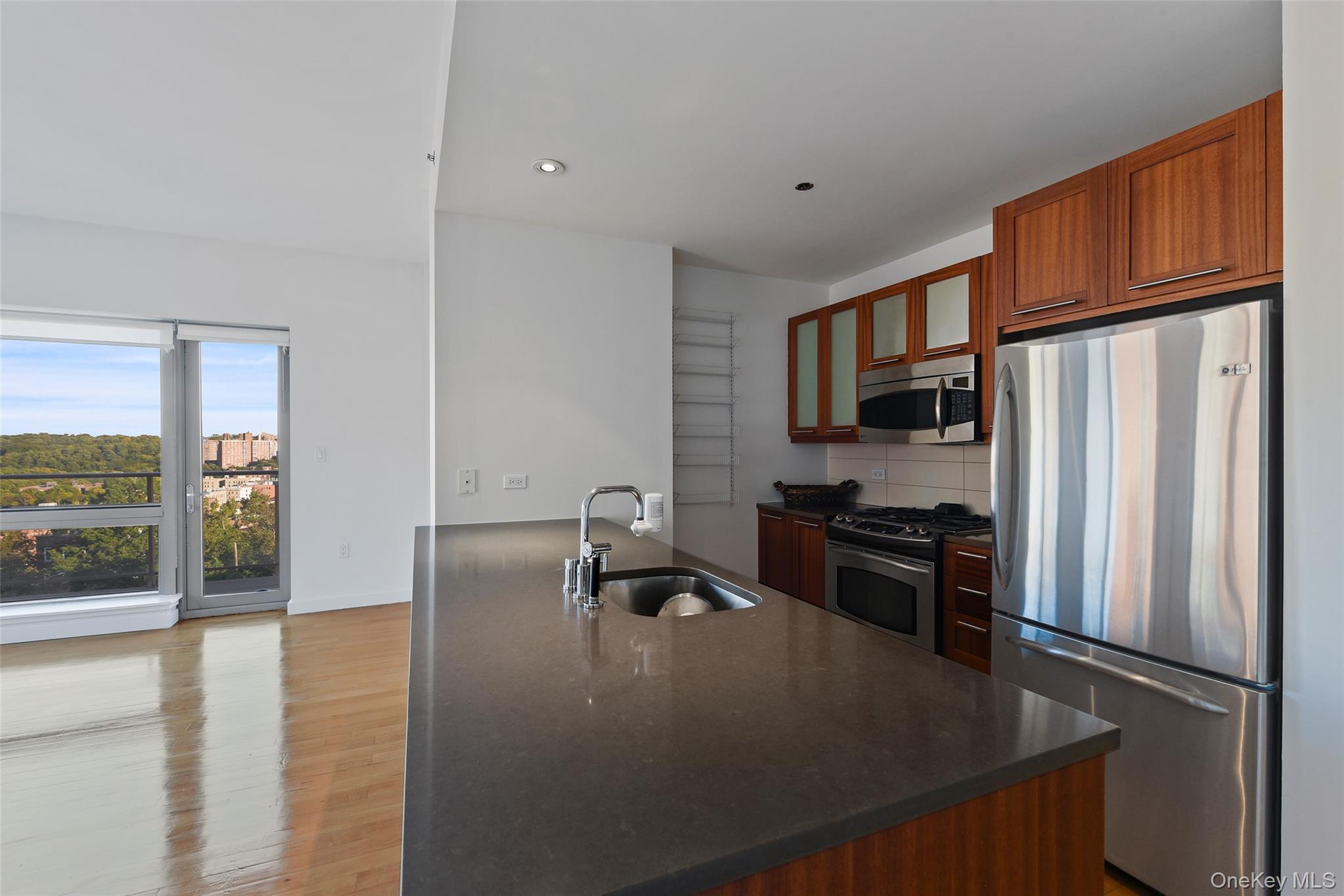 460 W 236th Street # 6A, Bronx, NY 10463