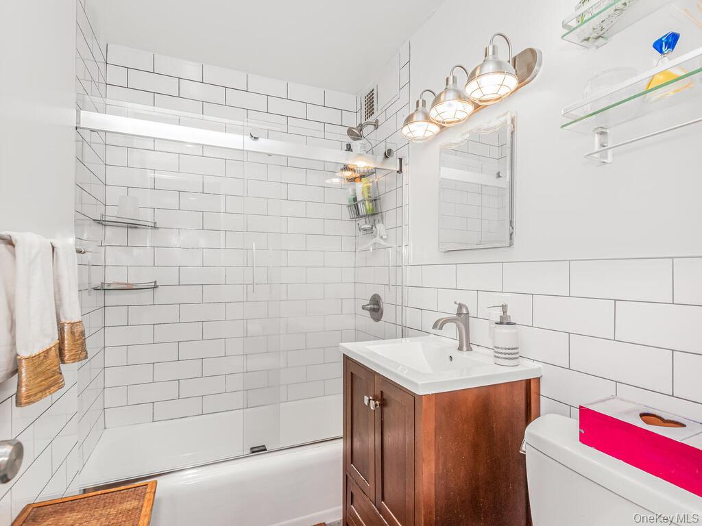 3777 Independence Avenue # 4D, Bronx, NY 10463