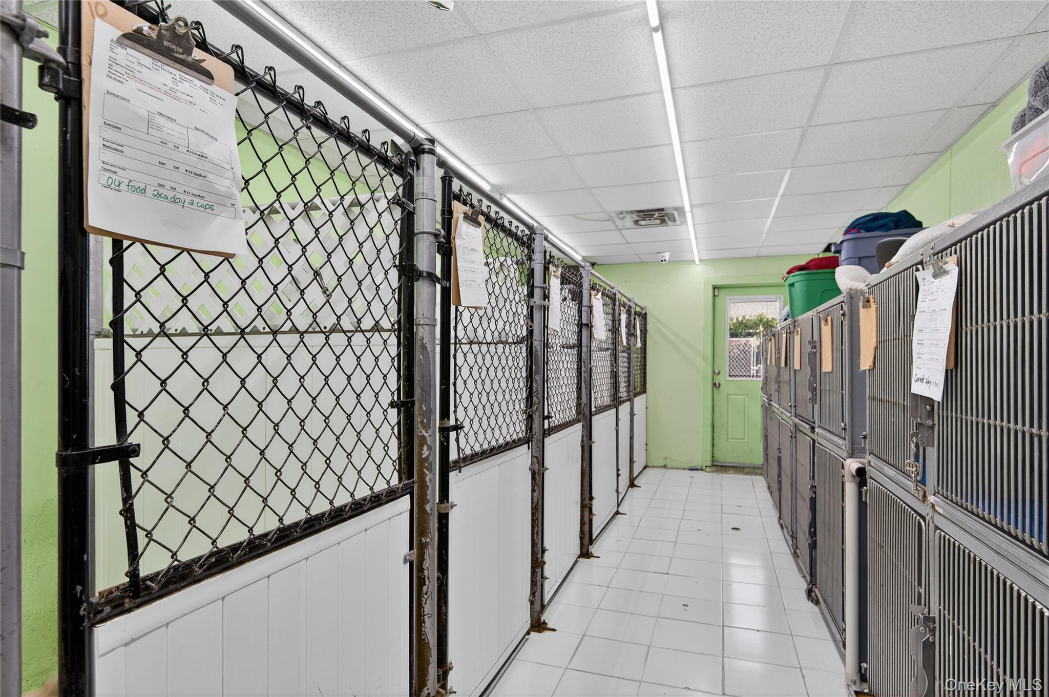 1 Covert Avenue, Floral Park, NY 11001