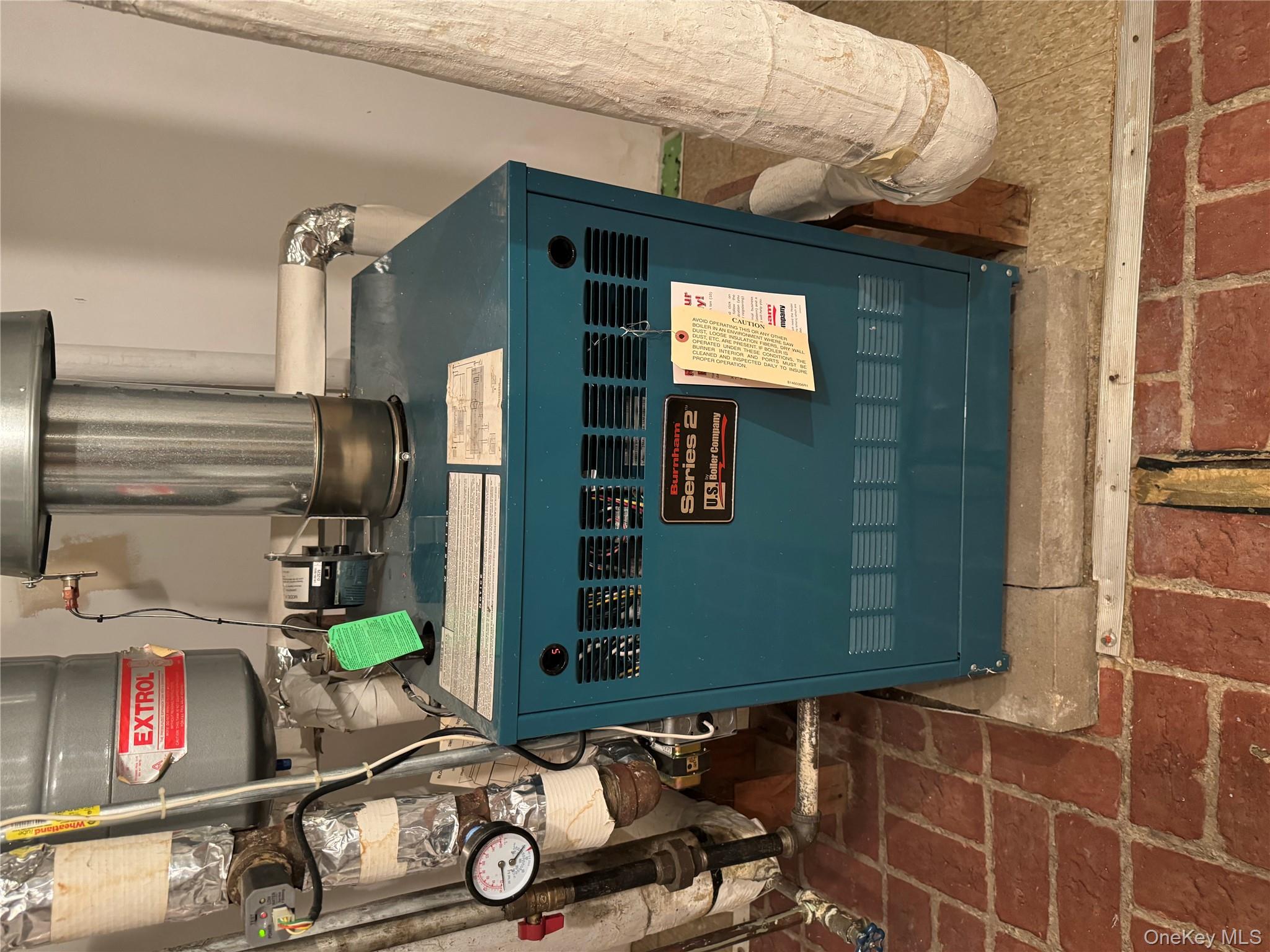 2590 37th Street, Astoria, NY 11103