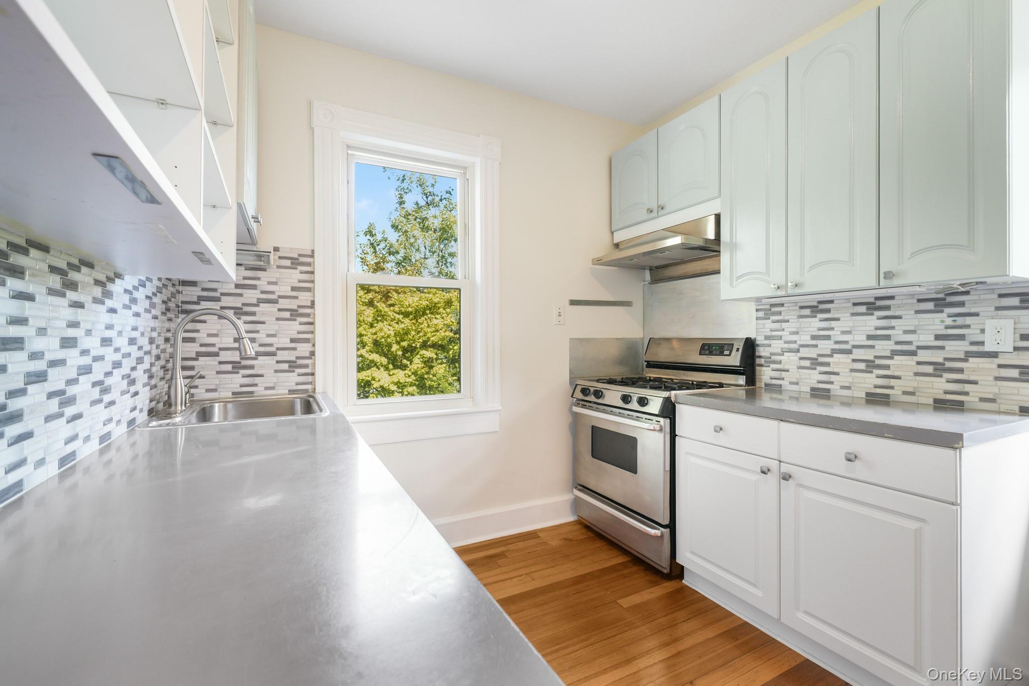 18 Division Avenue, Nyack, NY 10960