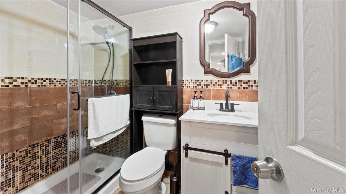 1266 Findlay Avenue, Bronx, NY 10456