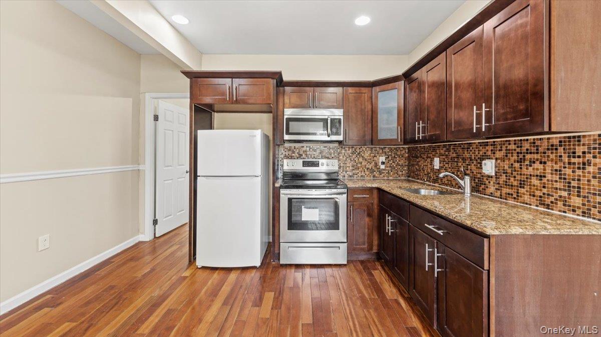 1266 Findlay Avenue, Bronx, NY 10456