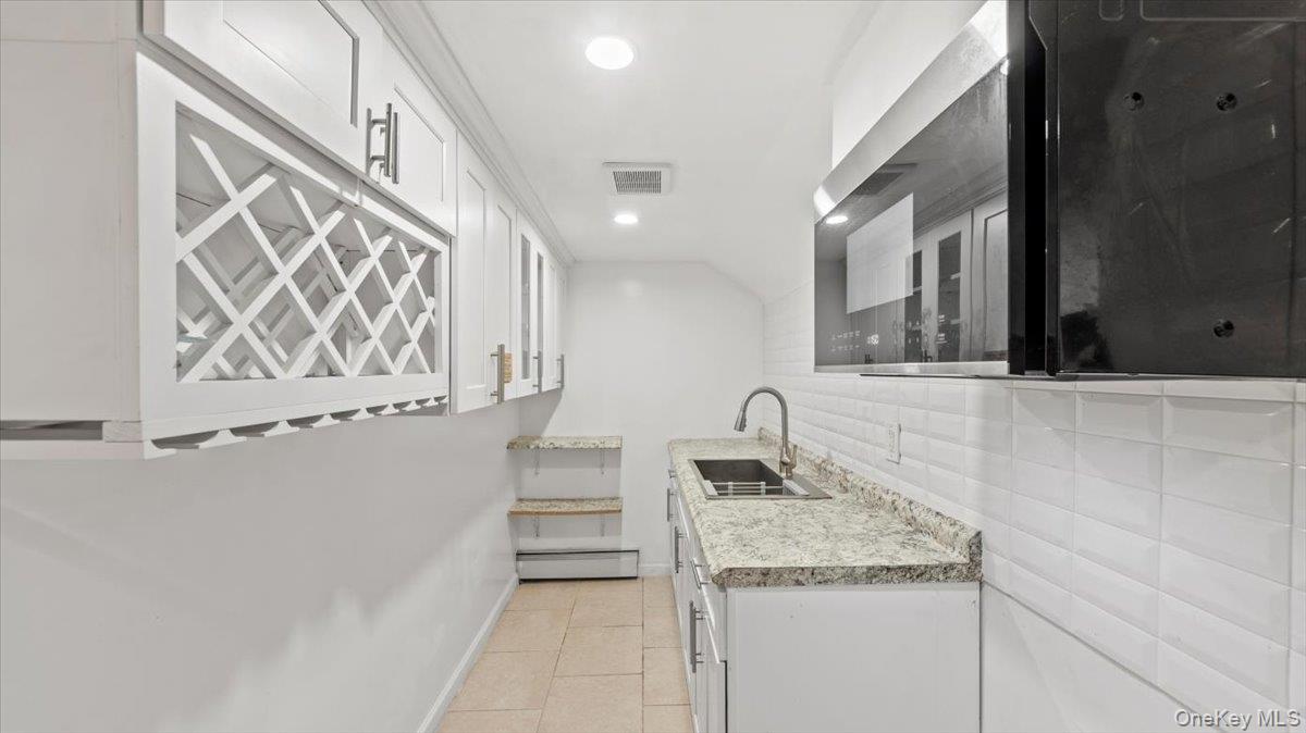 1266 Findlay Avenue, Bronx, NY 10456