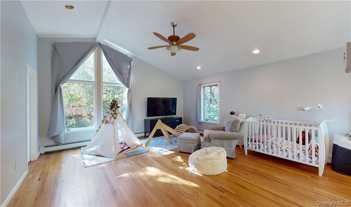 96 Old Pascack Road, Pearl River, NY 10965