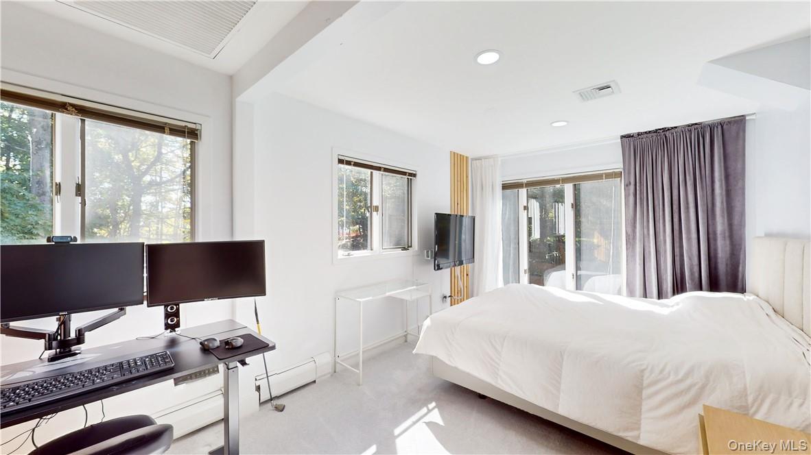 96 Old Pascack Road, Pearl River, NY 10965