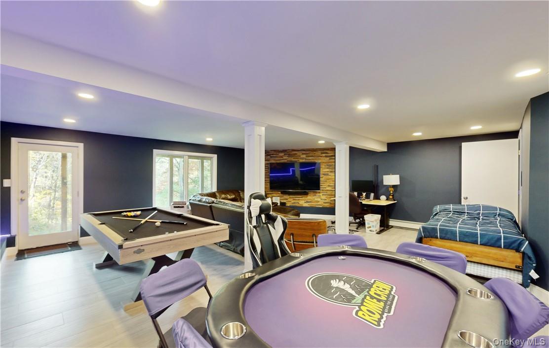 96 Old Pascack Road, Pearl River, NY 10965