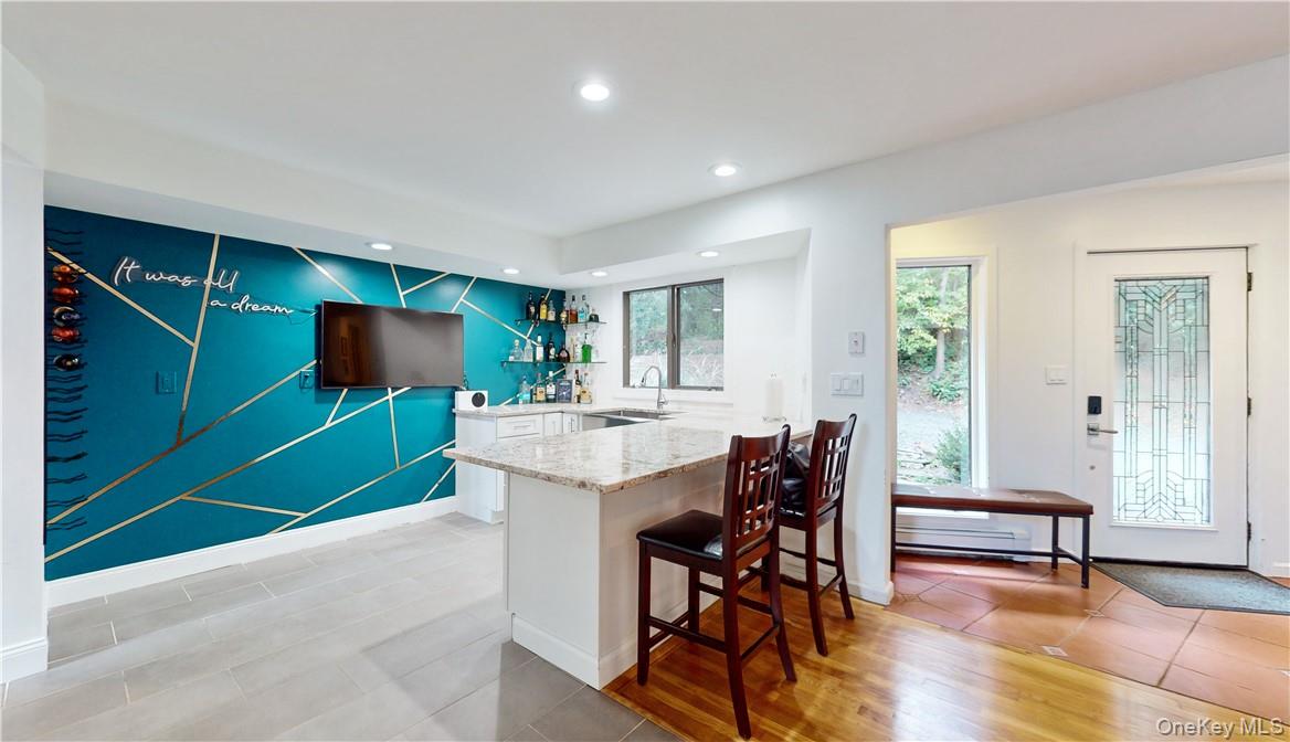 96 Old Pascack Road, Pearl River, NY 10965