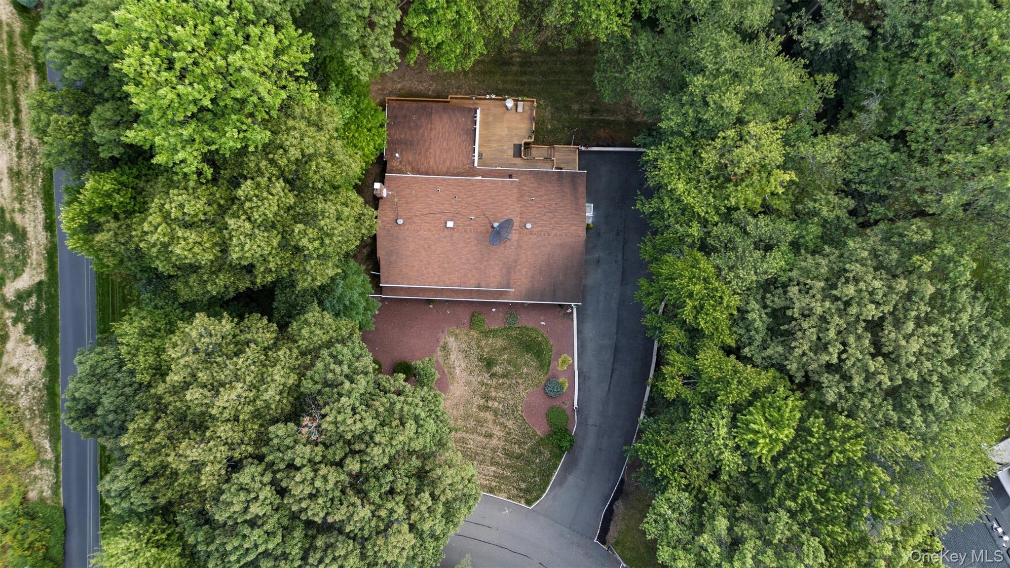 19 Stonehedge Drive, West Nyack, NY 10994