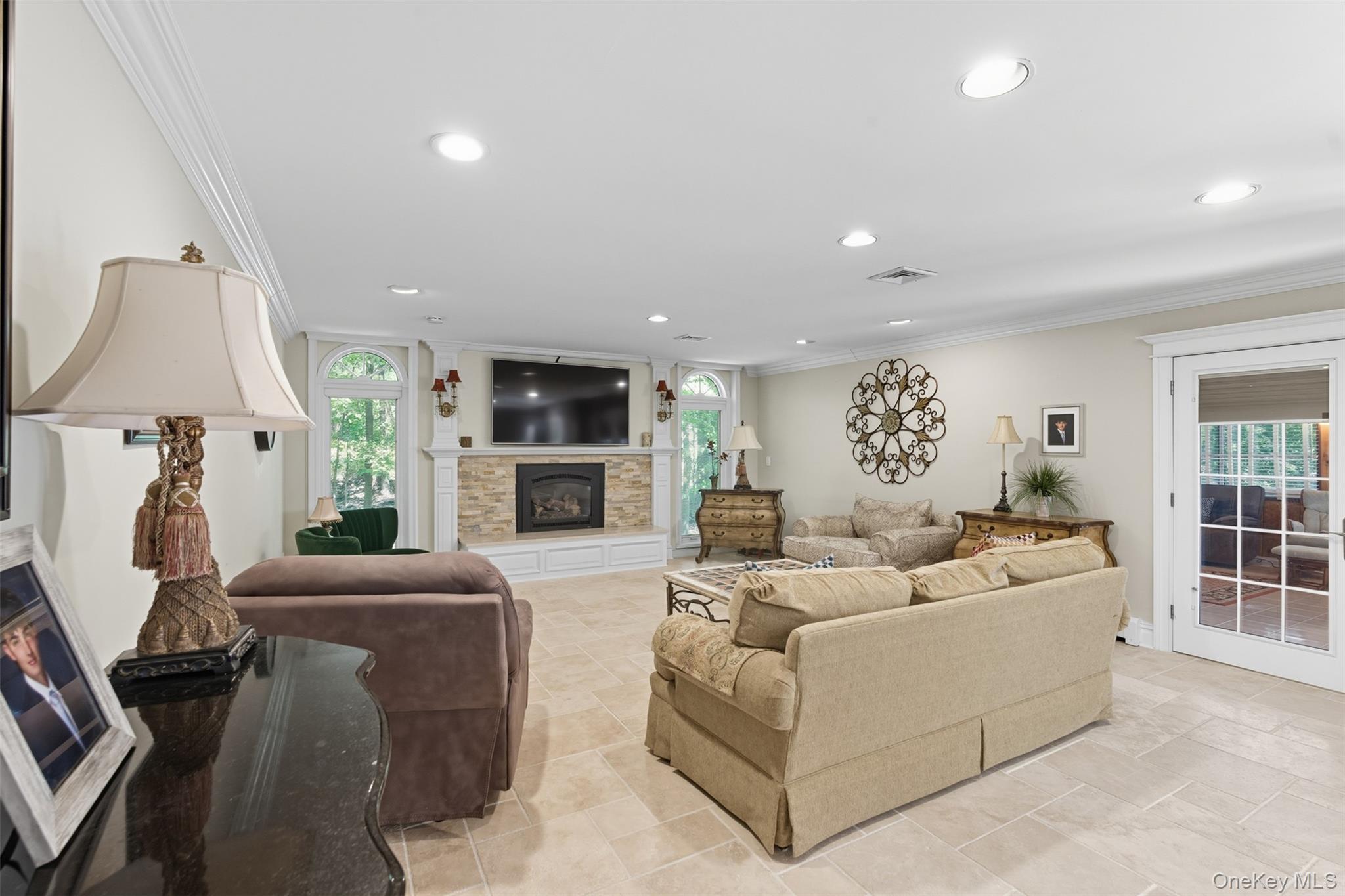 19 Stonehedge Drive, West Nyack, NY 10994