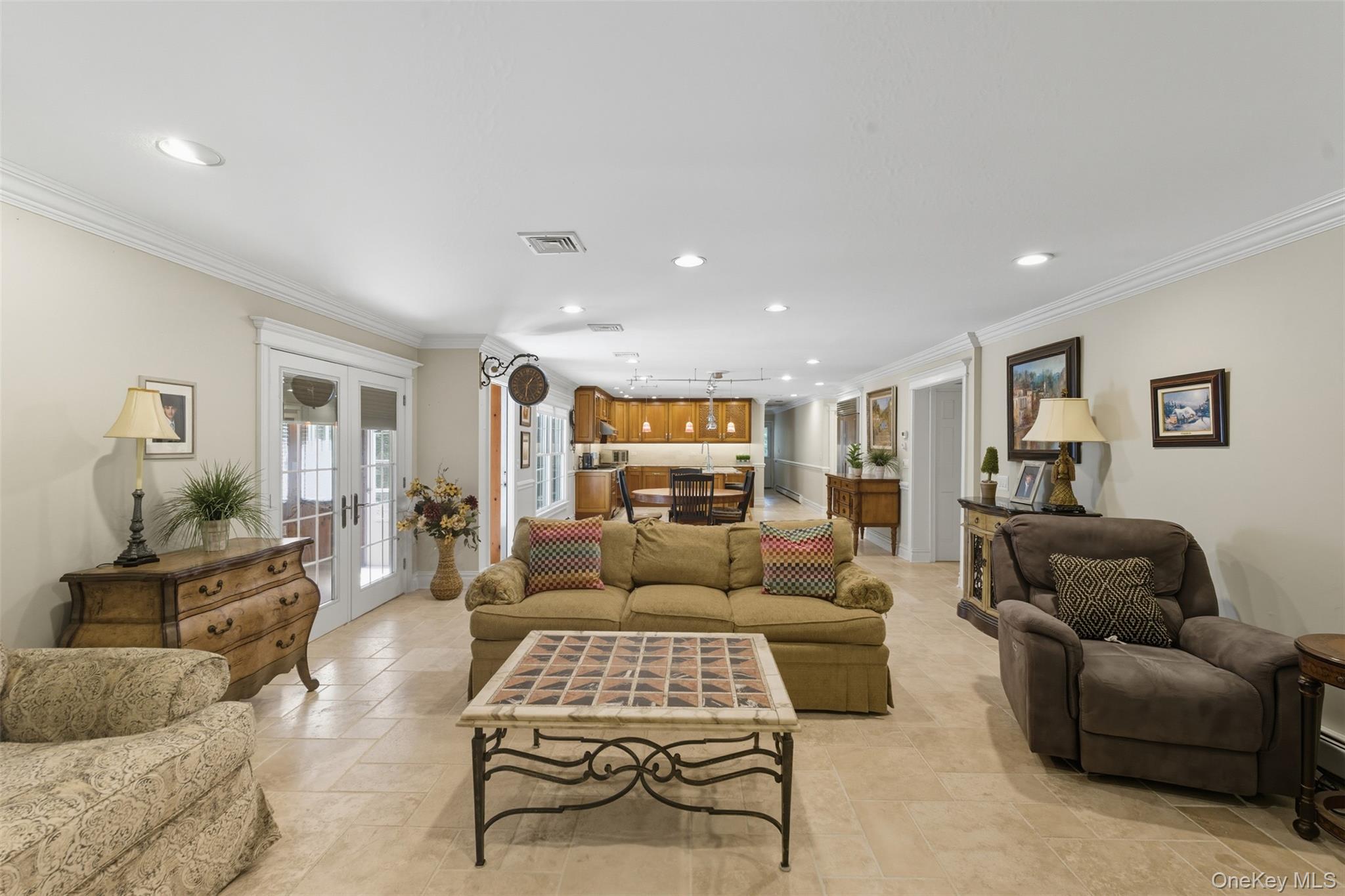 19 Stonehedge Drive, West Nyack, NY 10994