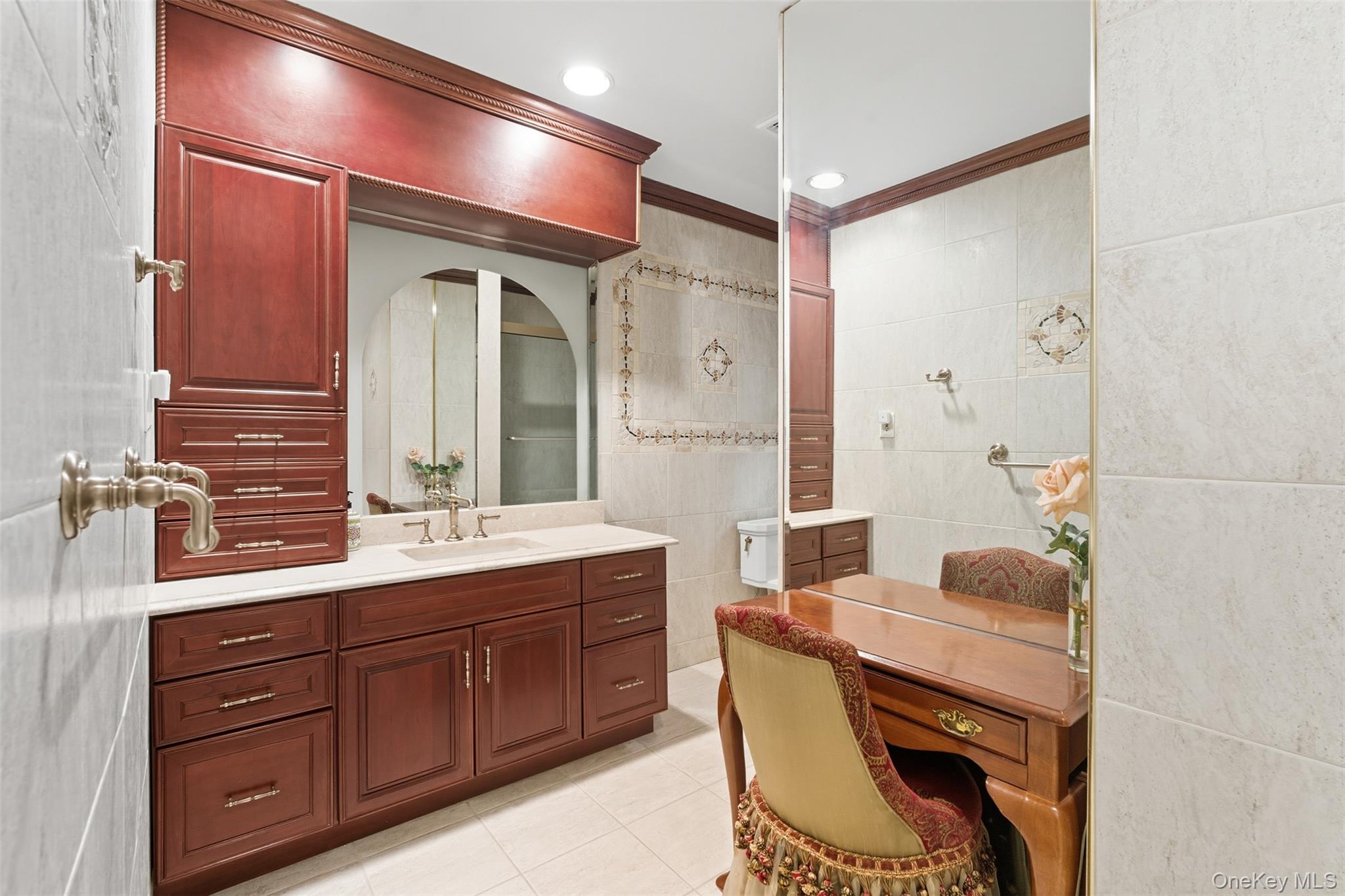 19 Stonehedge Drive, West Nyack, NY 10994