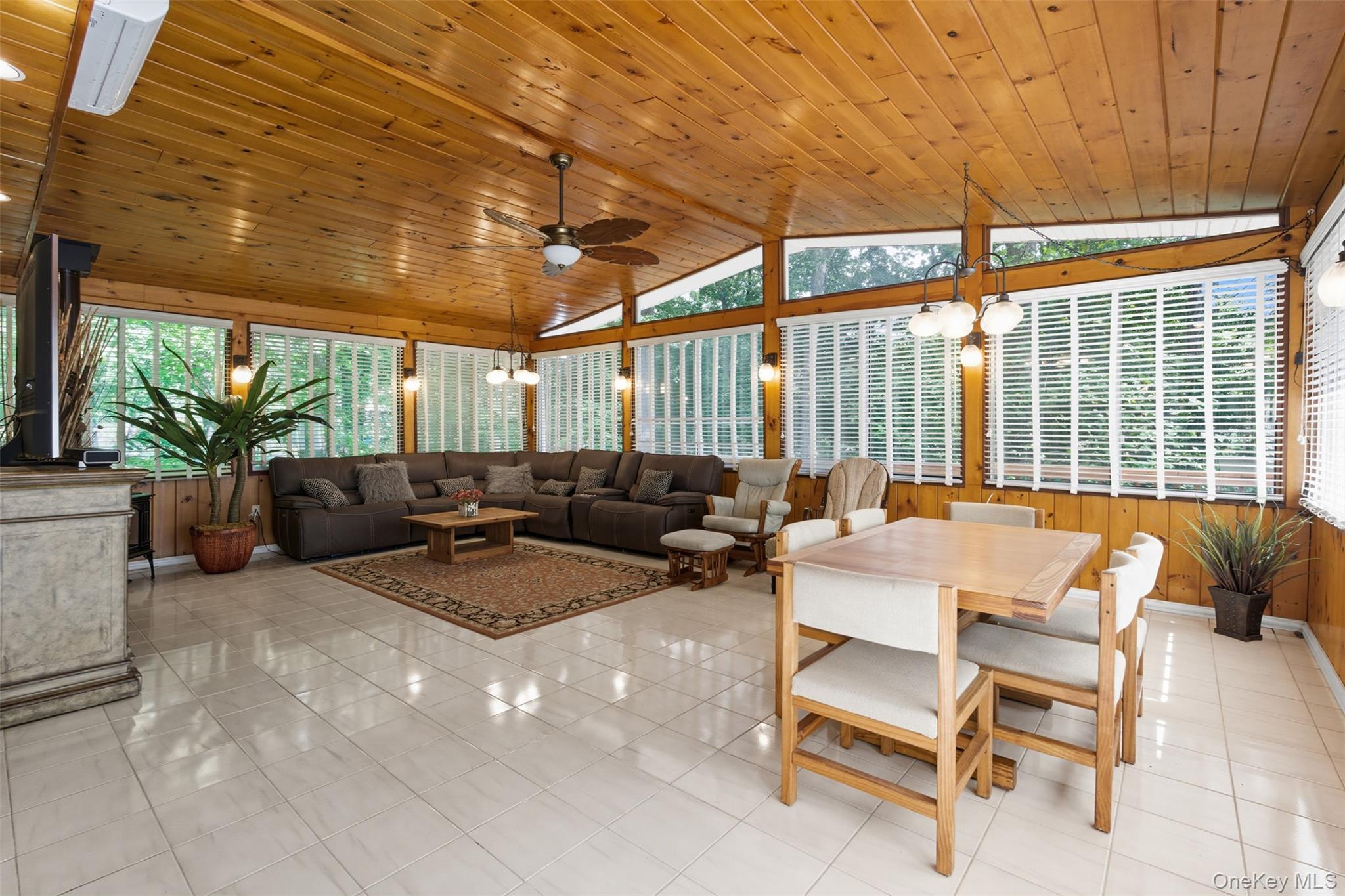 19 Stonehedge Drive, West Nyack, NY 10994