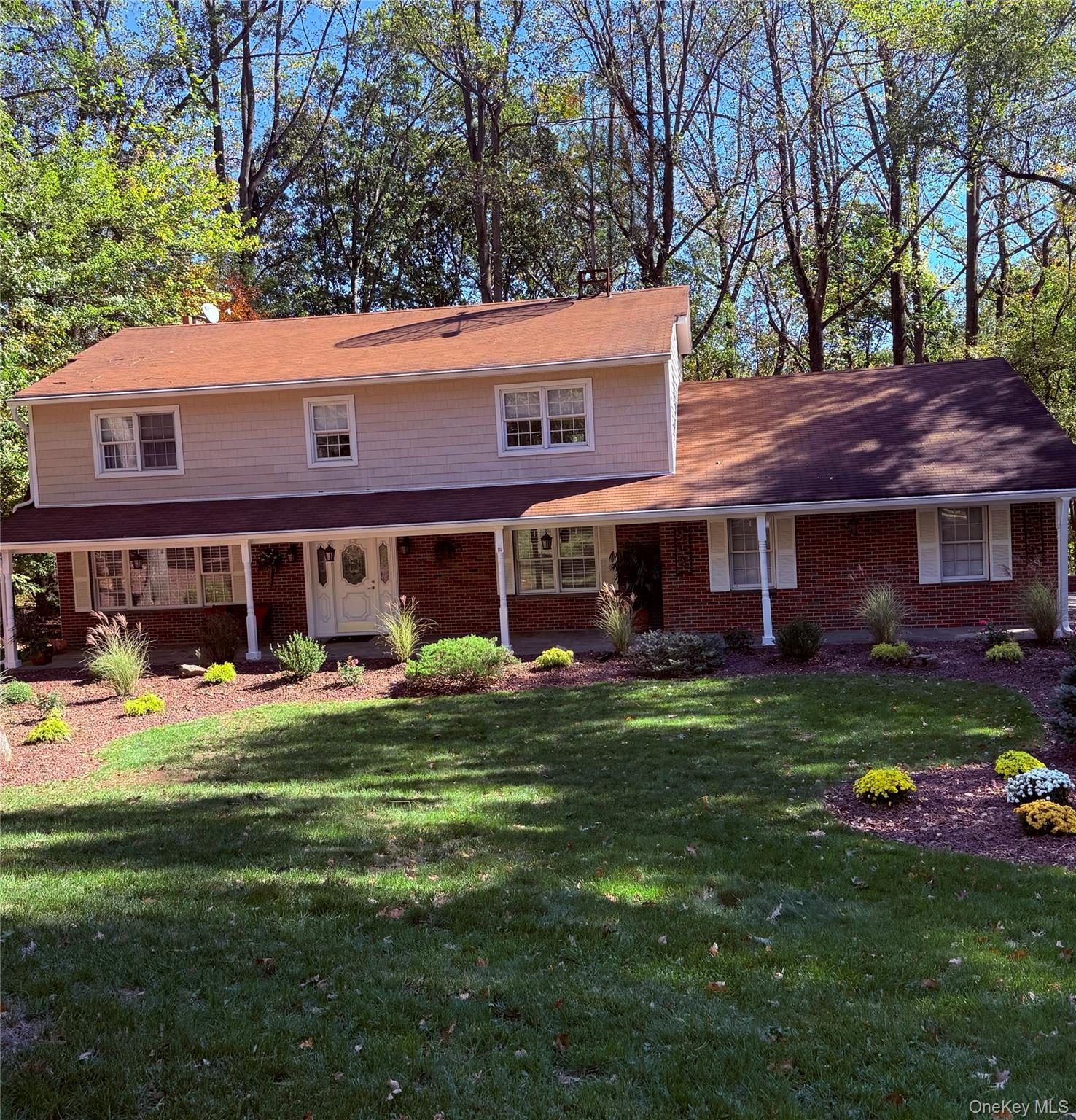 19 Stonehedge Drive, West Nyack, NY 10994