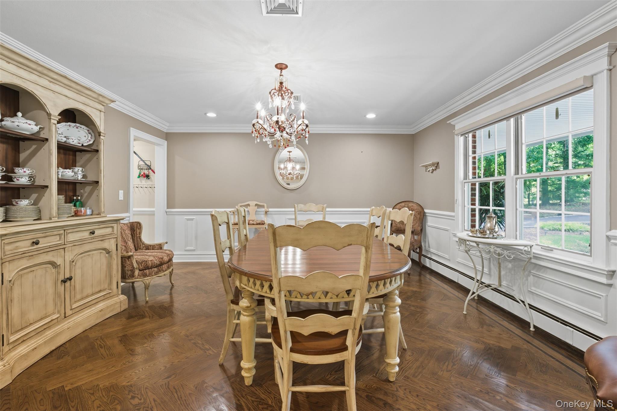 19 Stonehedge Drive, West Nyack, NY 10994