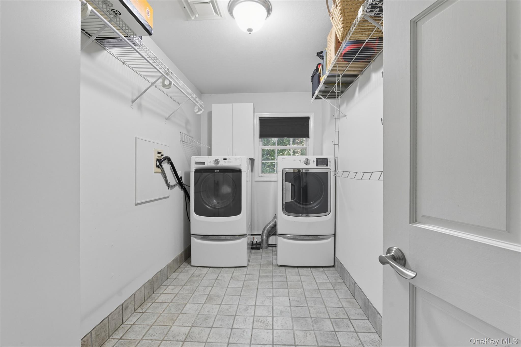 19 Stonehedge Drive, West Nyack, NY 10994