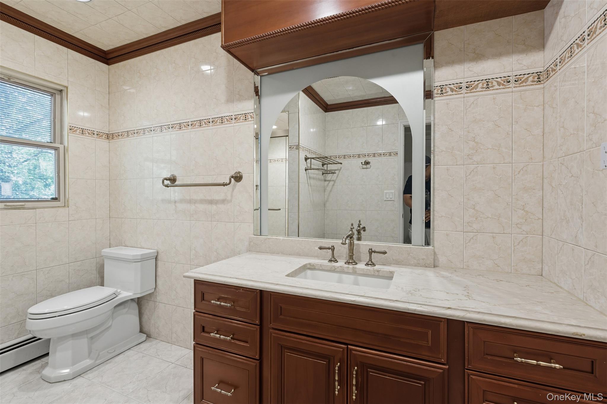 19 Stonehedge Drive, West Nyack, NY 10994