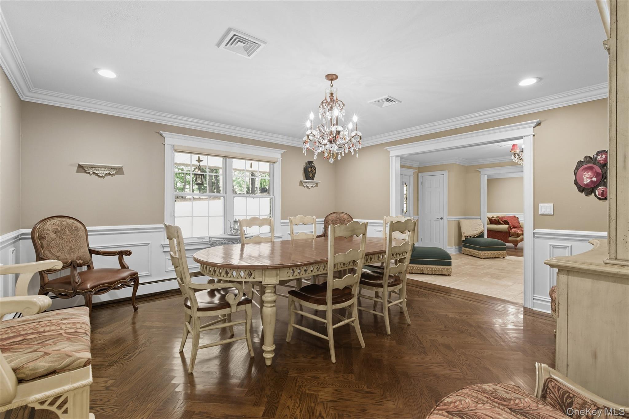 19 Stonehedge Drive, West Nyack, NY 10994