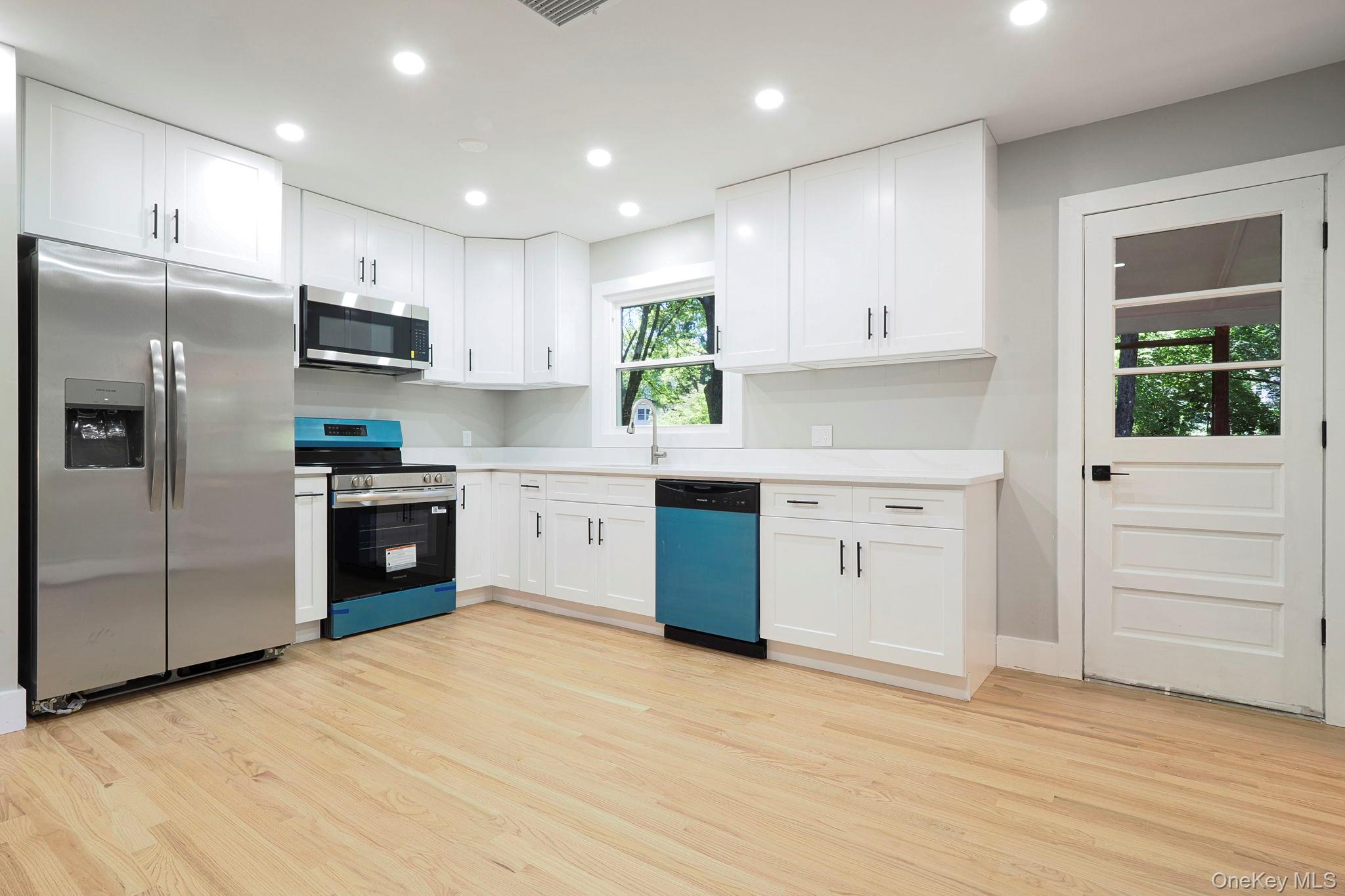 24 Miron Drive, Poughkeepsie, NY 12603