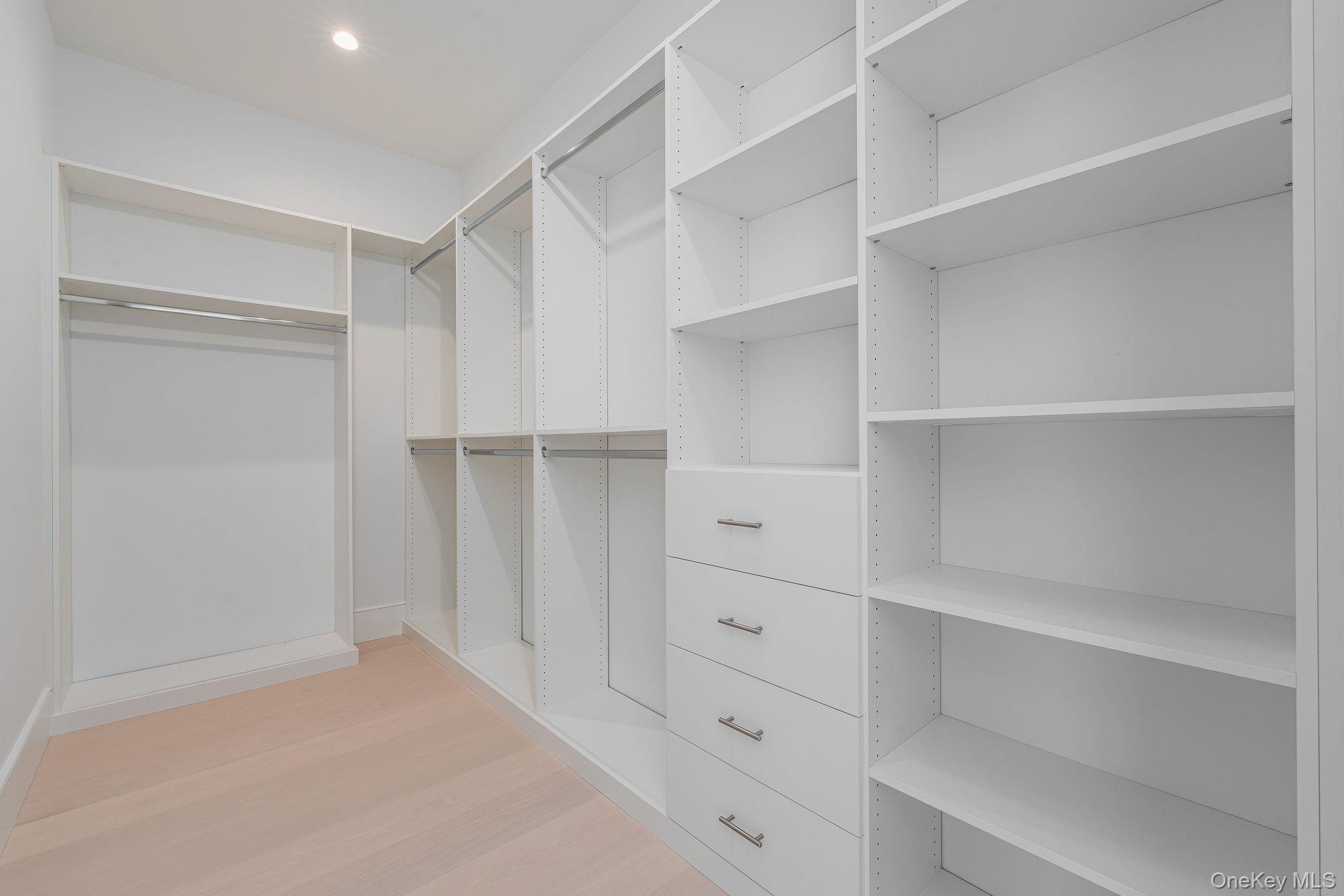 1955 Laurel Avenue, Southold, NY 11971