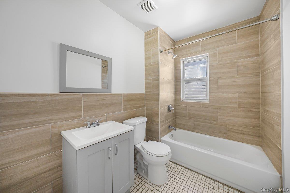 3214 108th Street, East Elmhurst, NY 11369