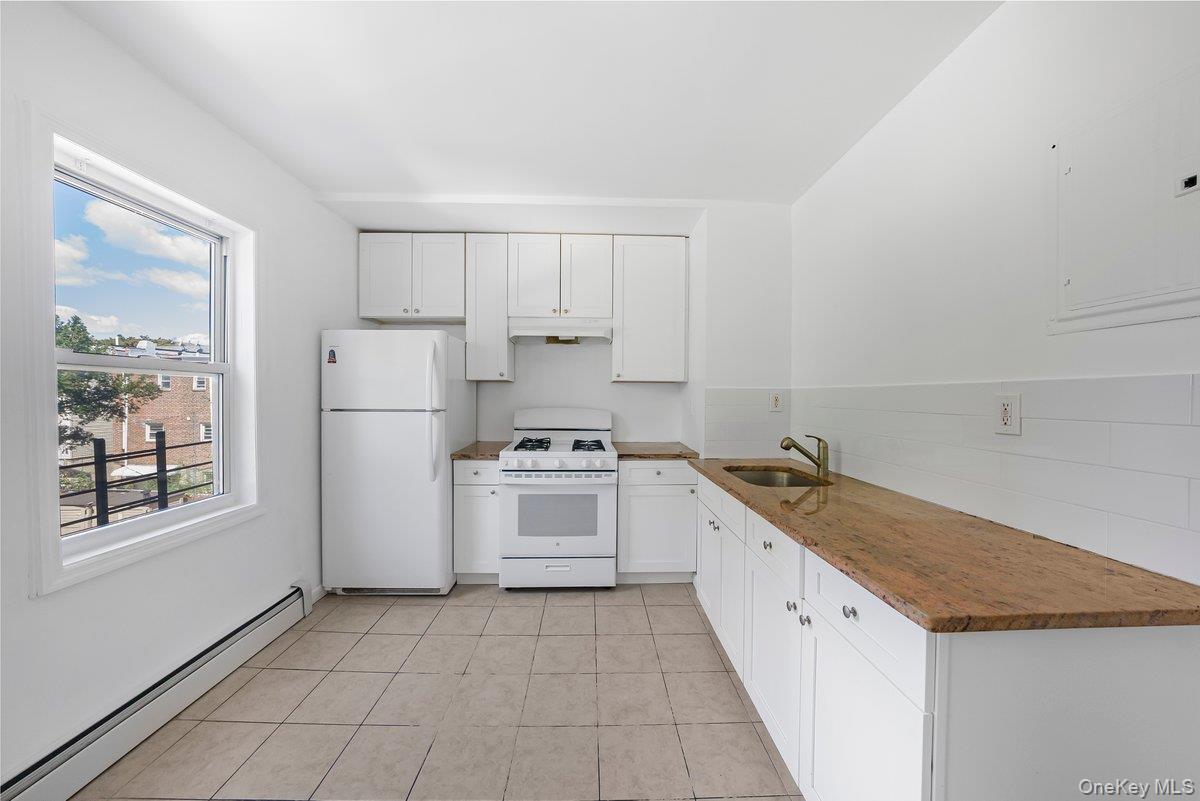 3214 108th Street, East Elmhurst, NY 11369