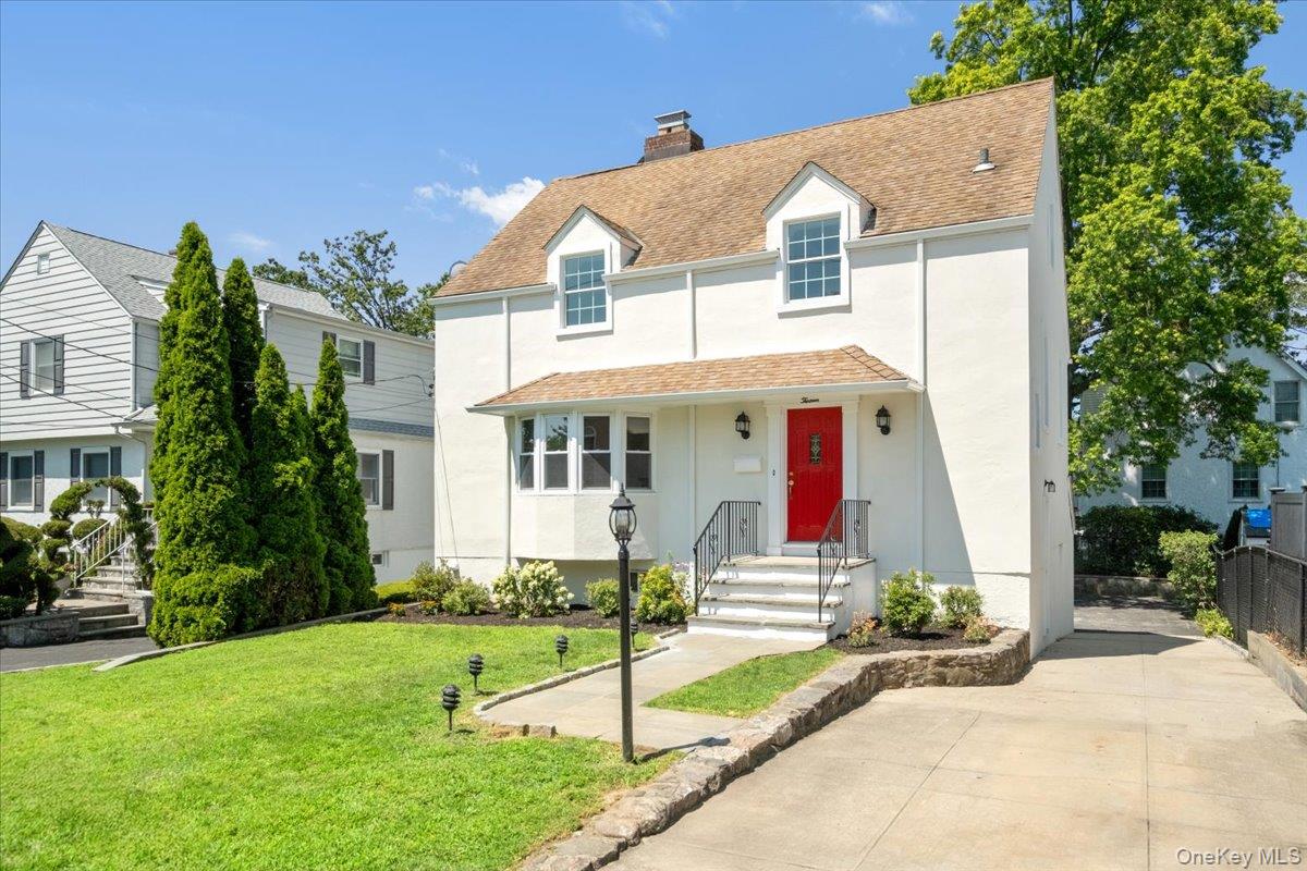 13 Cauldwell Street, Eastchester, NY 10709