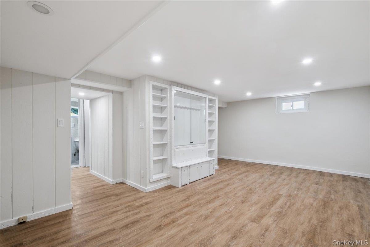 13 Cauldwell Street, Eastchester, NY 10709