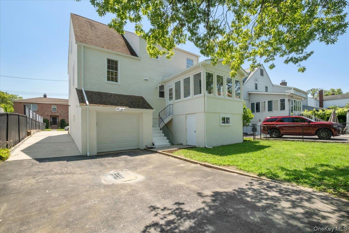 13 Cauldwell Street, Eastchester, NY 10709