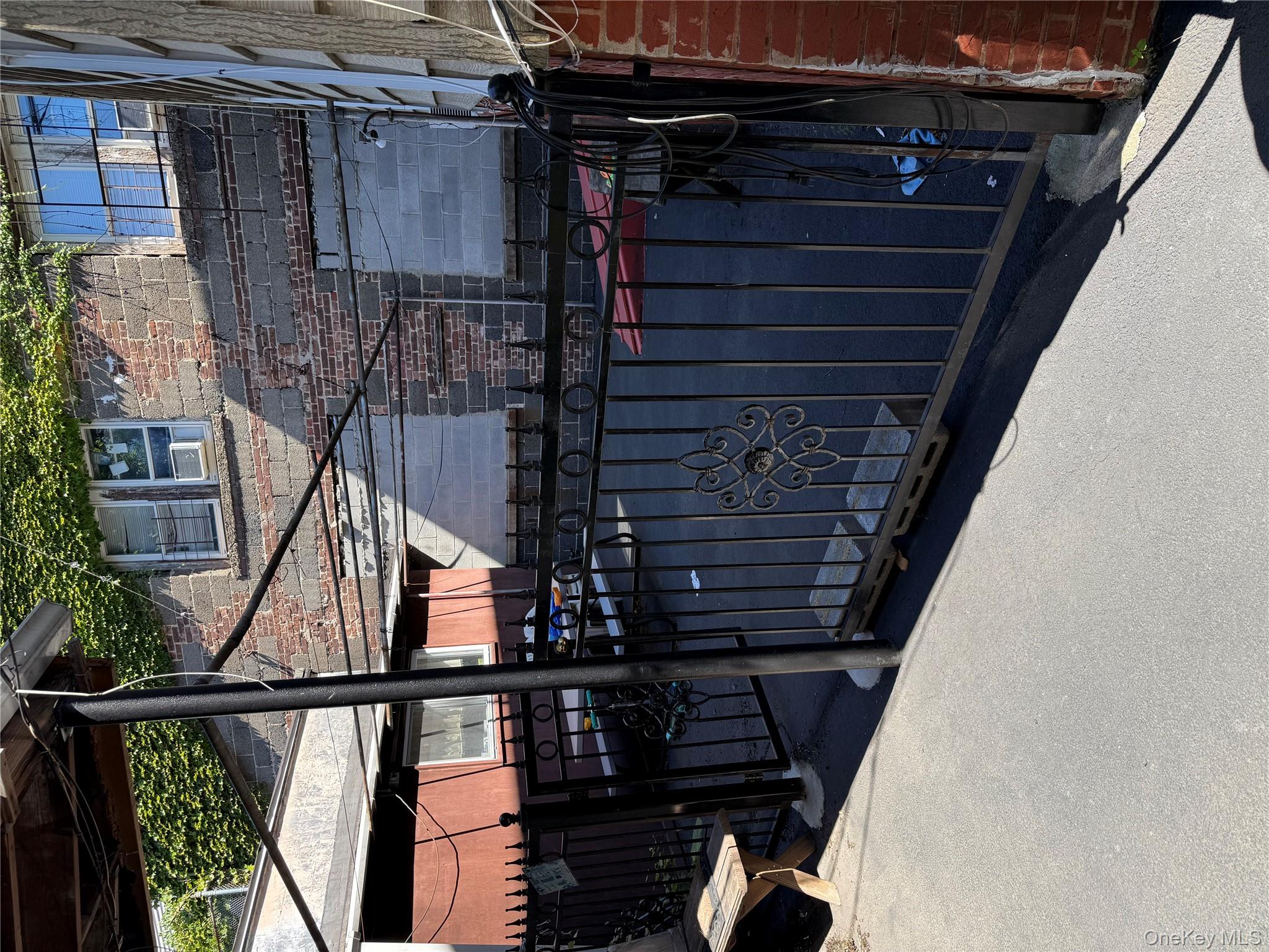 40 N Bond Street, Mount Vernon, NY 10550