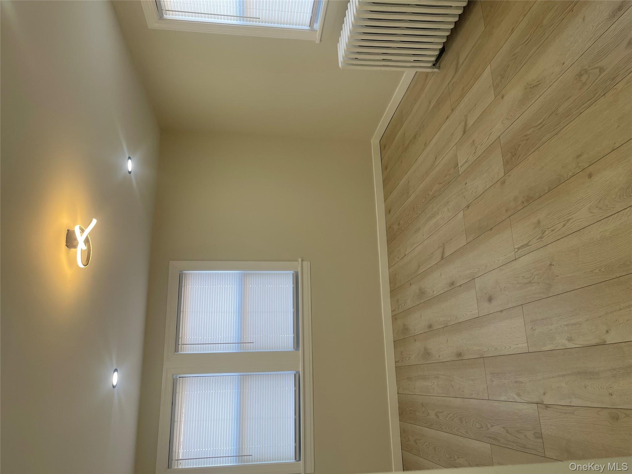 6 Covert Avenue, Garden City, NY 11530