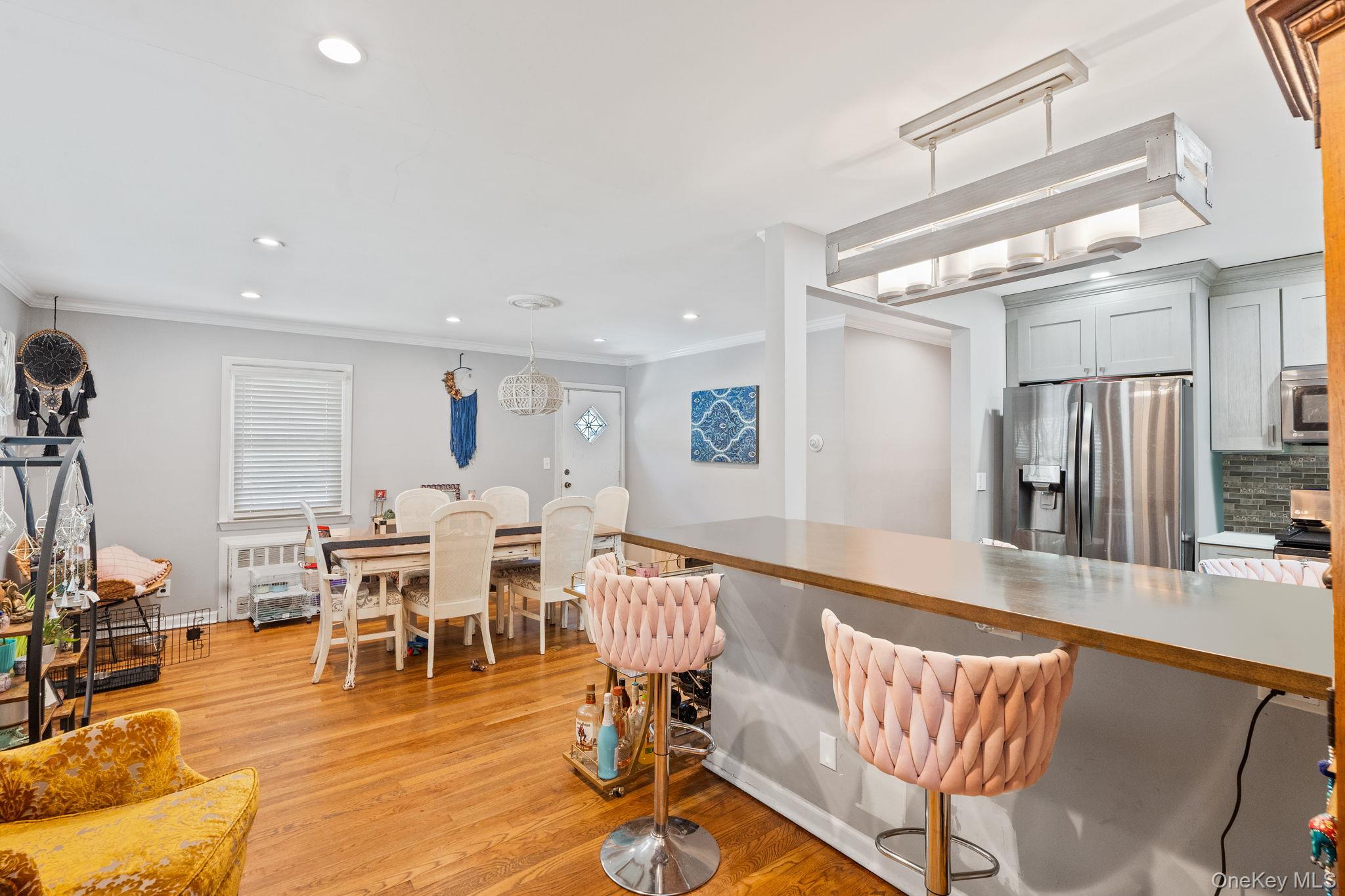 190 W Buchanan Street, Staten Island, NY 10301