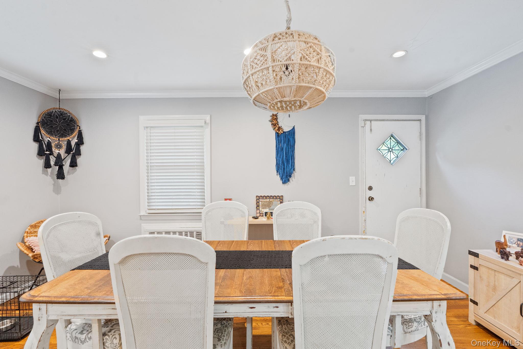 190 W Buchanan Street, Staten Island, NY 10301