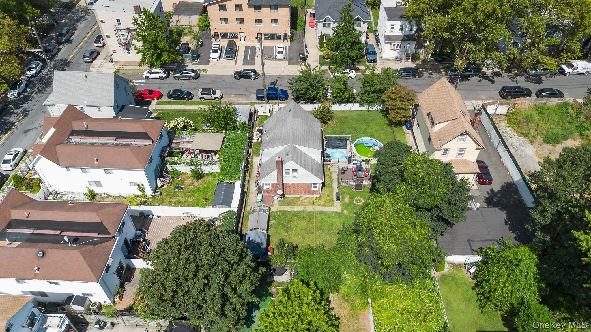 190 W Buchanan Street, Staten Island, NY 10301