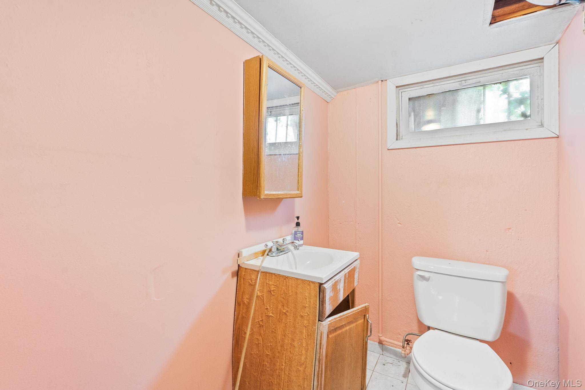 190 W Buchanan Street, Staten Island, NY 10301