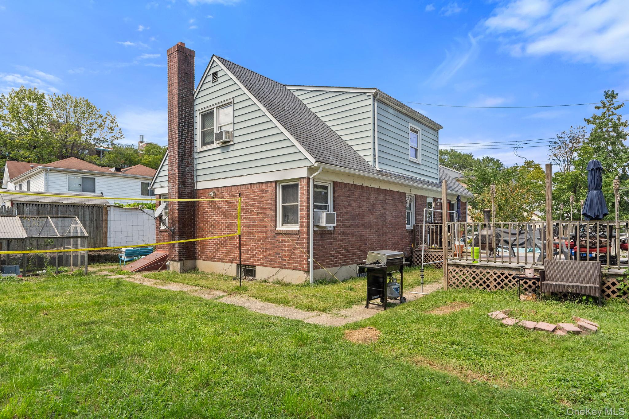 190 W Buchanan Street, Staten Island, NY 10301