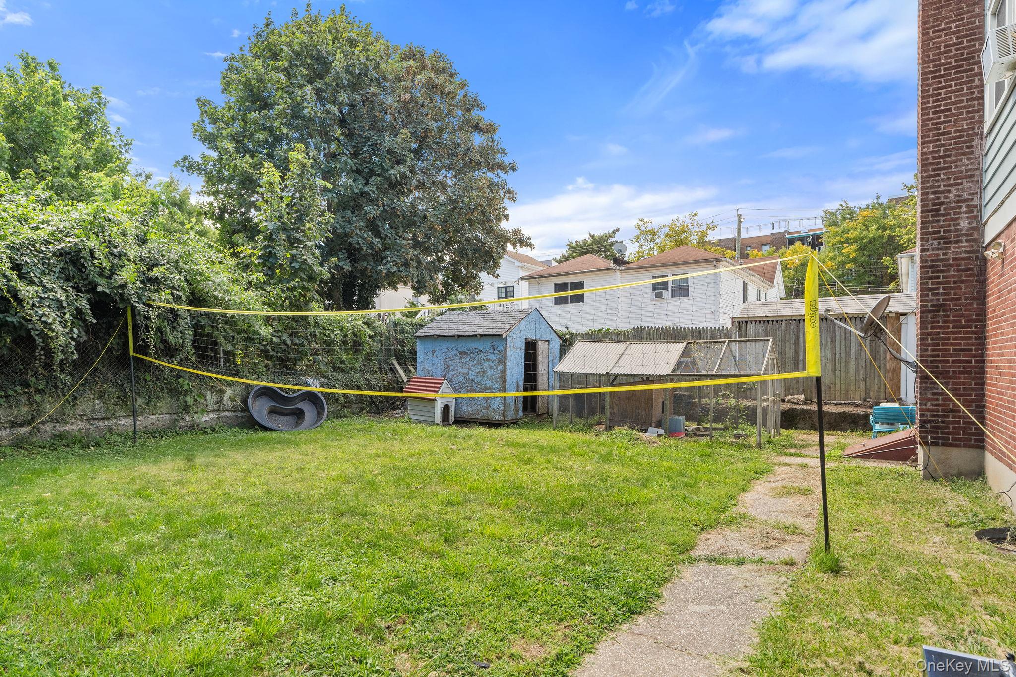 190 W Buchanan Street, Staten Island, NY 10301