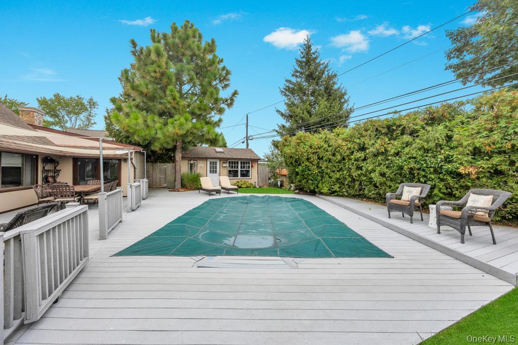 243 Elm Drive S, Levittown, NY 11756