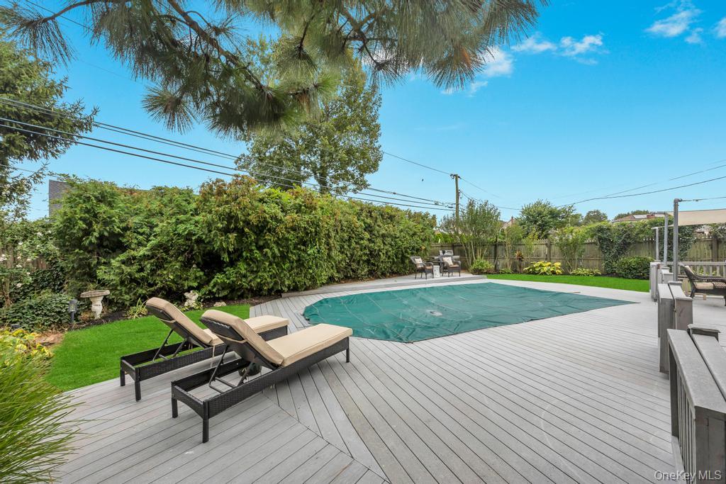 243 Elm Drive S, Levittown, NY 11756