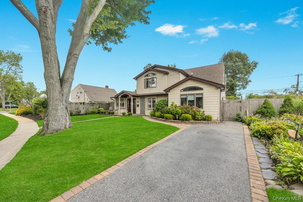 243 Elm Drive S, Levittown, NY 11756