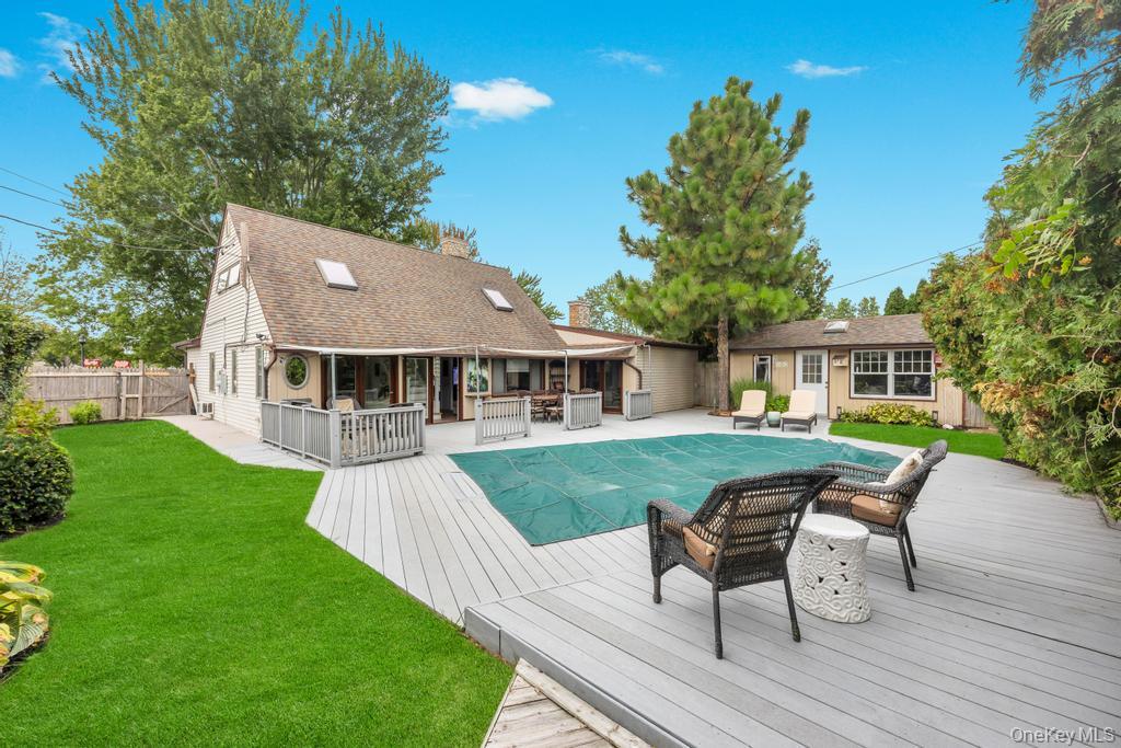 243 Elm Drive S, Levittown, NY 11756