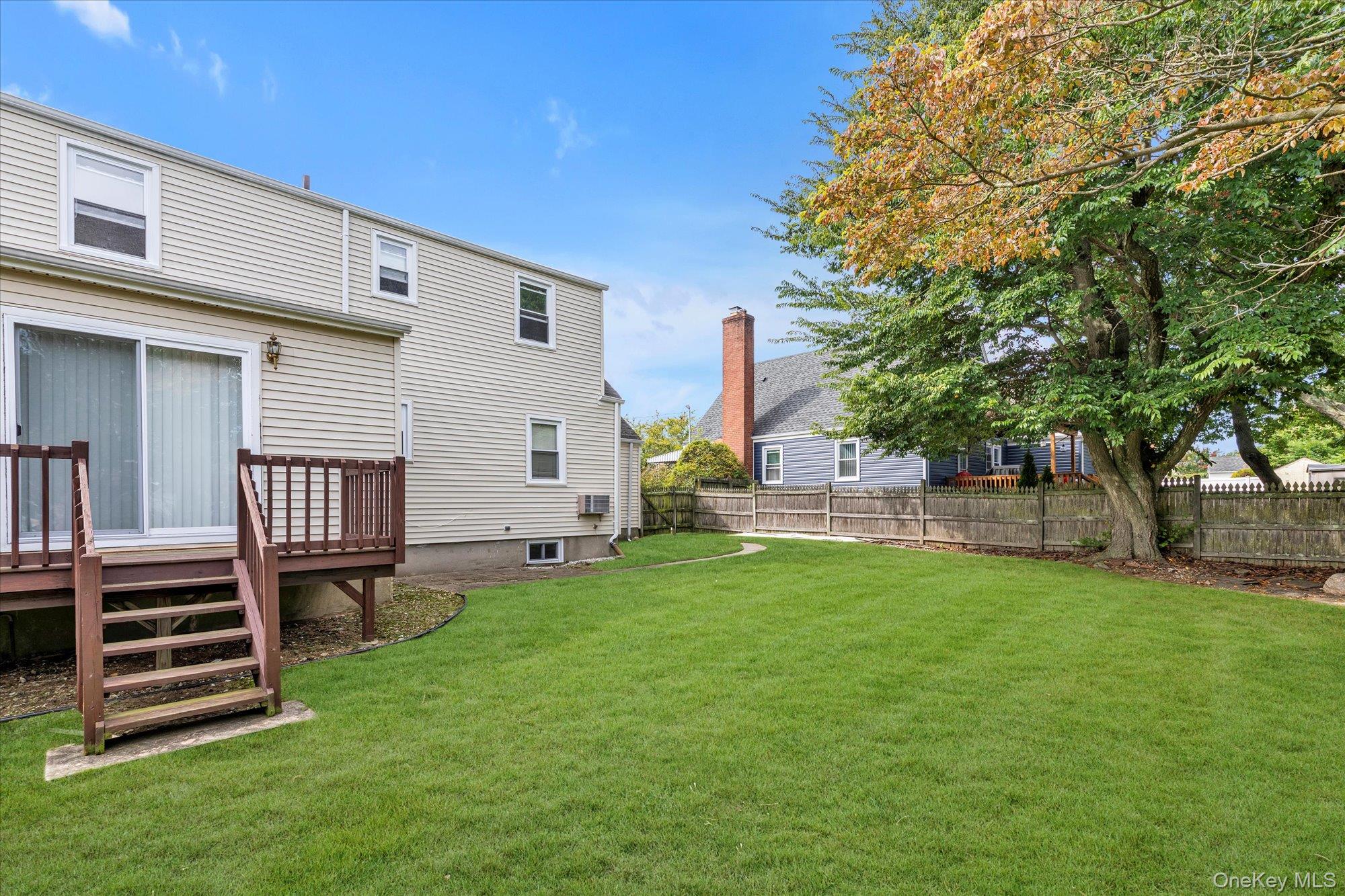 1055 Archer Place, Baldwin, NY 11510