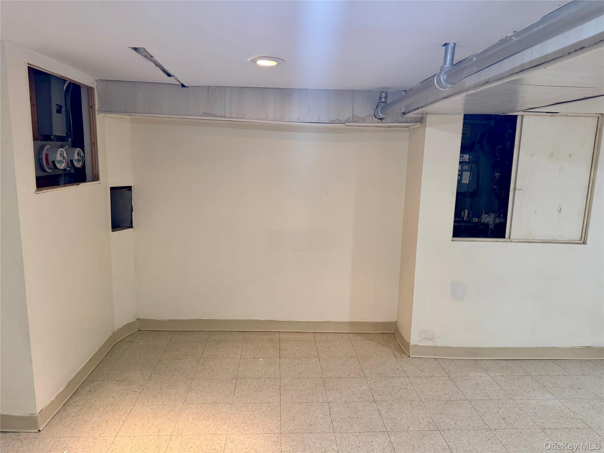 205-13 Hollis Avenue, Hollis, NY 11412