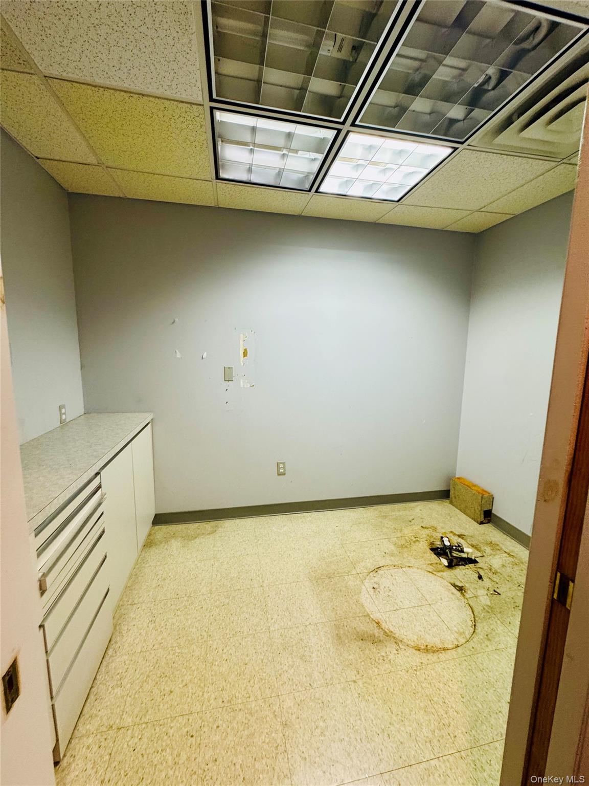 205-13 Hollis Avenue, Hollis, NY 11412