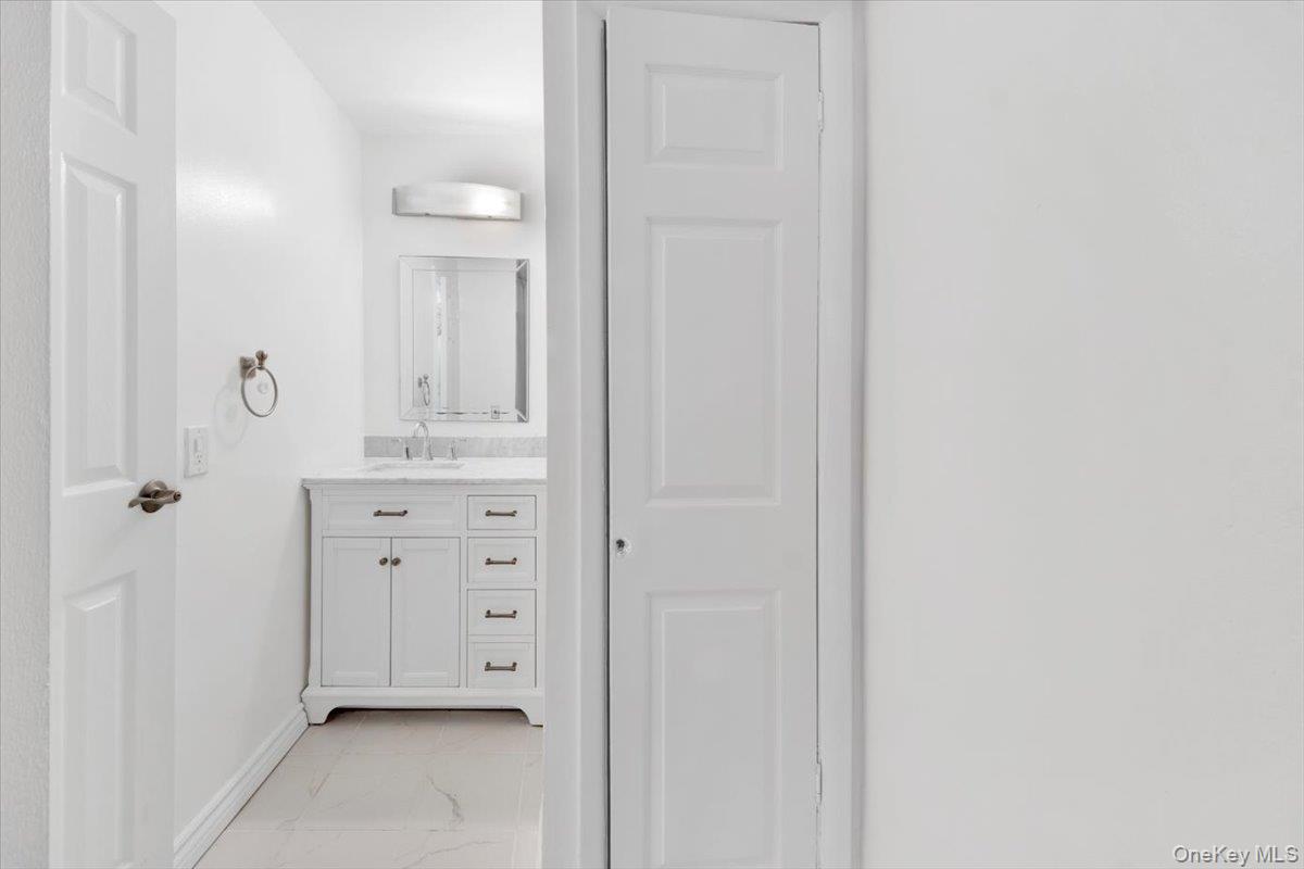 1 Balint Drive # 366, Yonkers, NY 10710