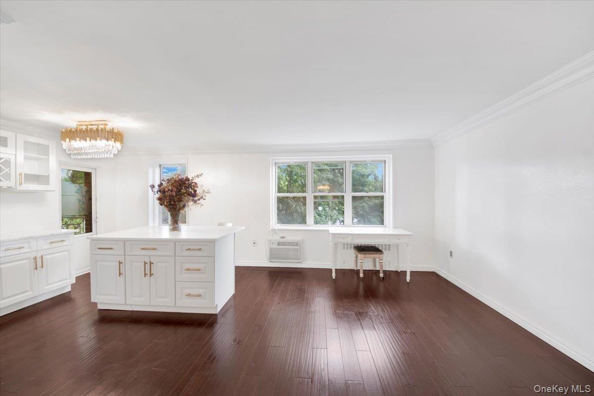 1 Balint Drive # 366, Yonkers, NY 10710