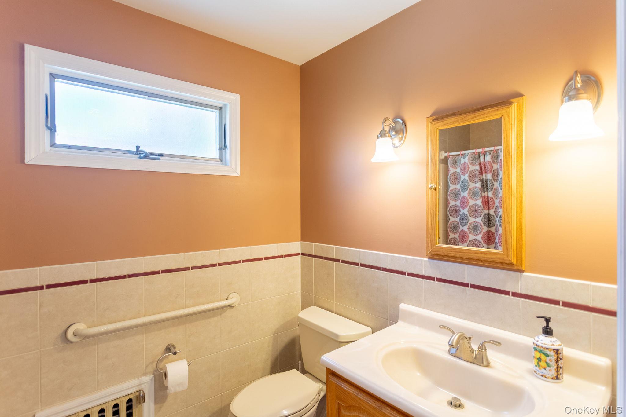 80-54 210th Street, Hollis Hills, NY 11427