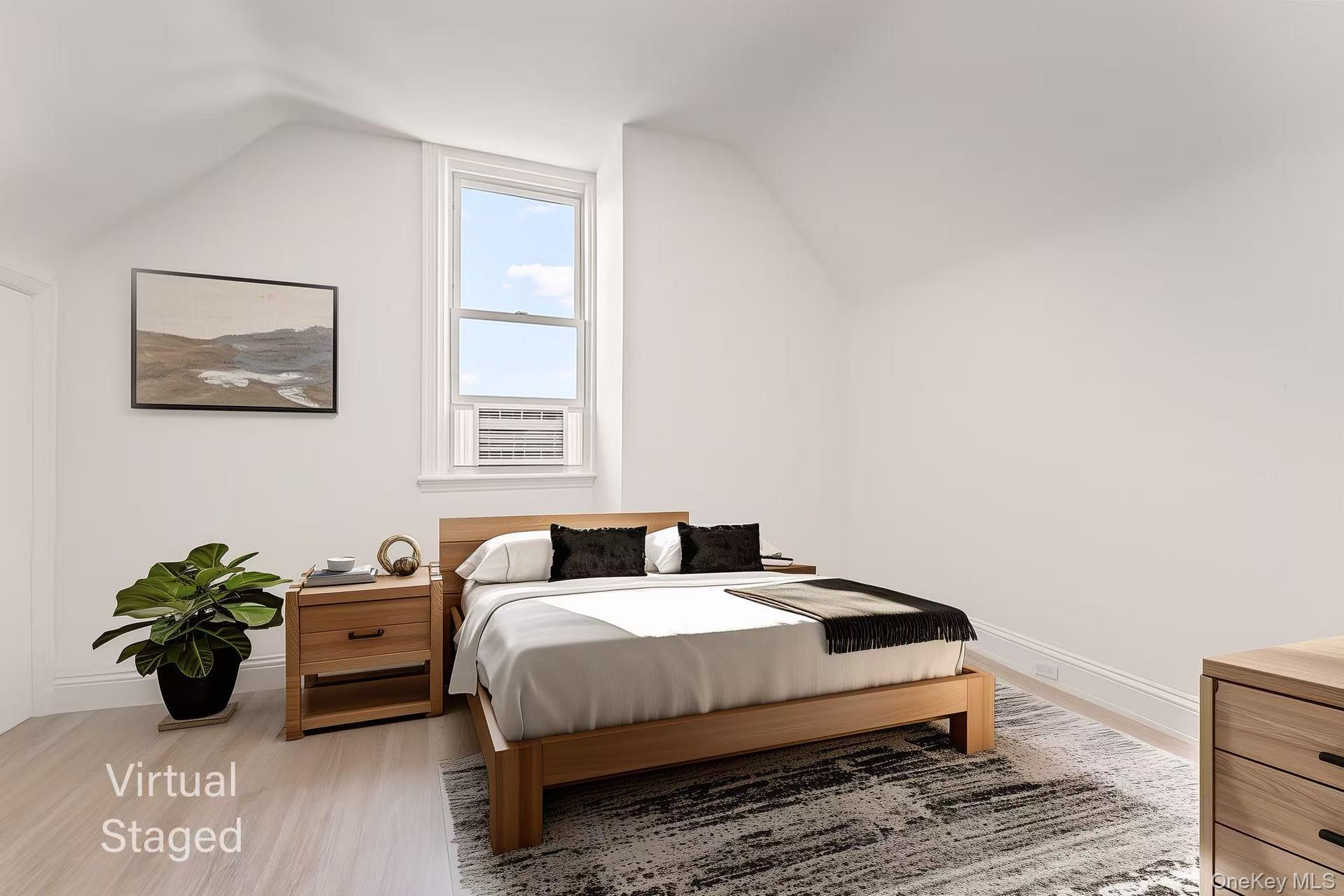 826 E 216 Street, Bronx, NY 10467