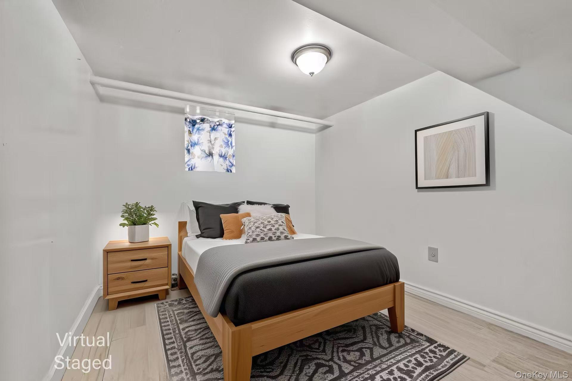 826 E 216 Street, Bronx, NY 10467